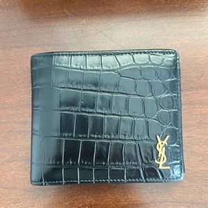 TINY CASSANDRE EAST/WEST WALLET IN CROCODILE-EMBOSSED MATTE LEATHER BY YSL